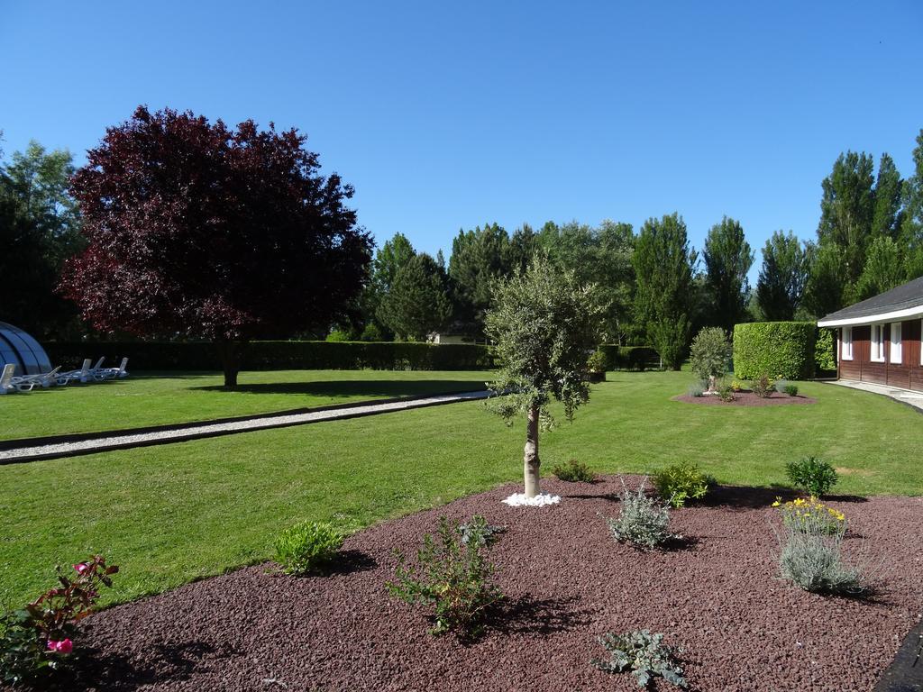 Hotel Du Golf Кабур Екстериор снимка