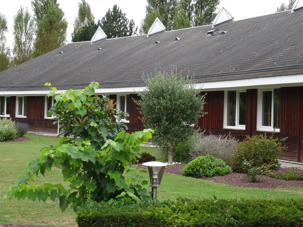 Hotel Du Golf Кабур Екстериор снимка