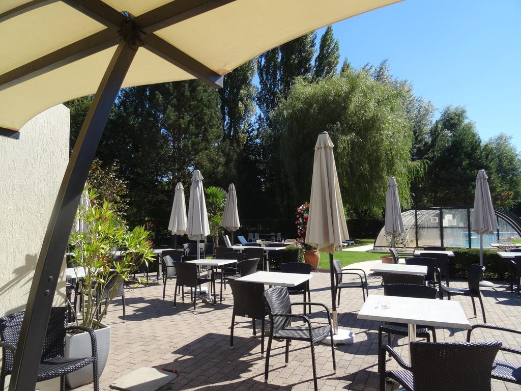 Hotel Du Golf Кабур Екстериор снимка