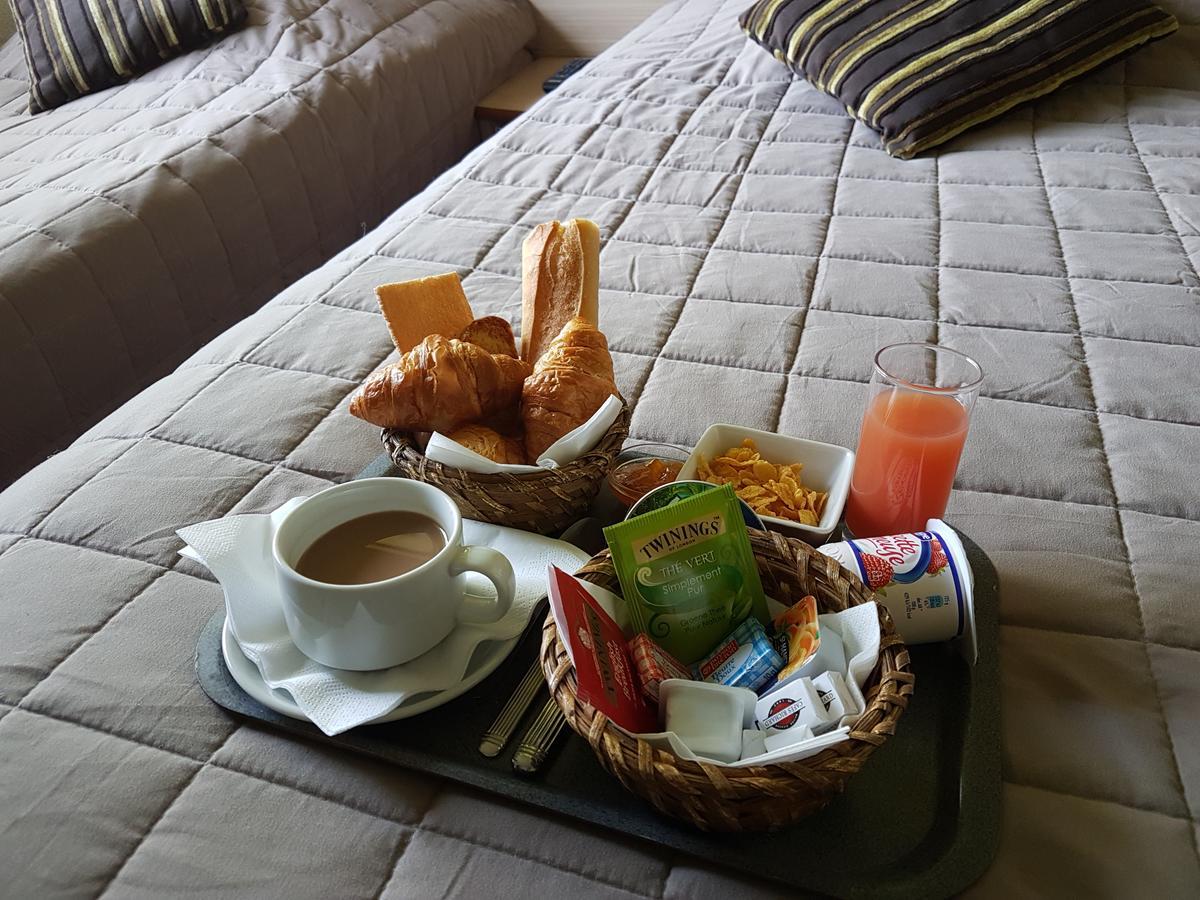 Hotel Du Golf Кабур Екстериор снимка